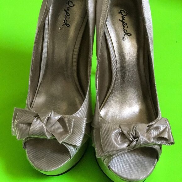 Qupid Heels - Picture 6 of 6